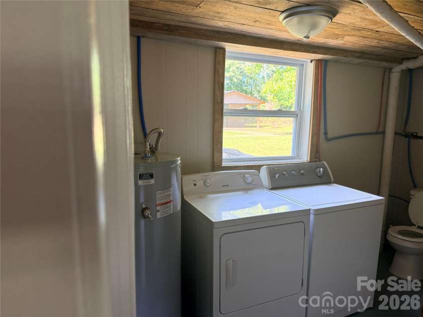 267 Hoopaugh Avenue, Ellenboro, NC 28040.  MLS# CAR4394427, YatesRealty ID 33862. 