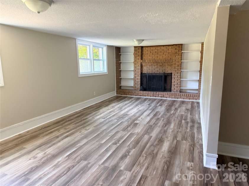 267 Hoopaugh Avenue, Ellenboro, NC 28040.  MLS# CAR4394427, YatesRealty ID 33862. 