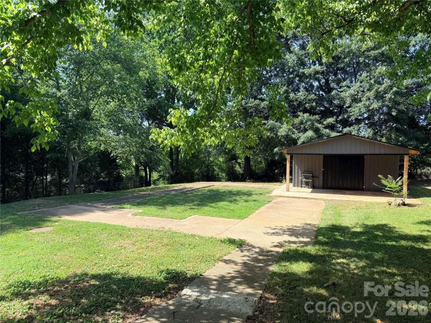 267 Hoopaugh Avenue, Ellenboro, NC 28040.  MLS# CAR4394427, YatesRealty ID 33862. 