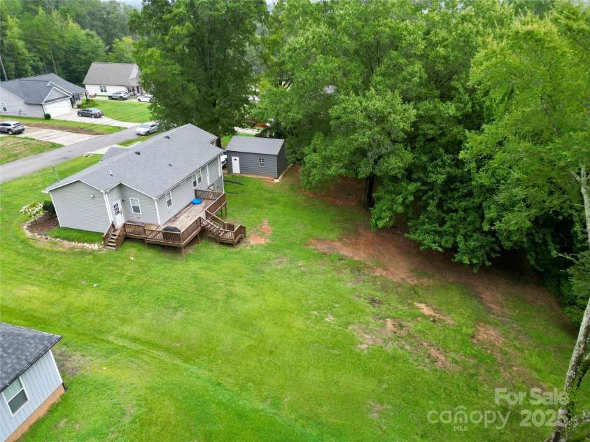 2550 Echerd Street, Kannapolis, NC 28083.  MLS# CAR4290123, YatesRealty ID 33863. 