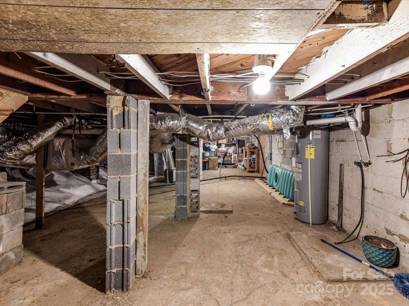 2550 Echerd Street, Kannapolis, NC 28083.  MLS# CAR4290123, YatesRealty ID 33863. Basement