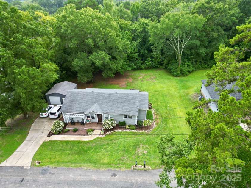 2550 Echerd Street, Kannapolis, NC 28083.  MLS# CAR4290123, YatesRealty ID 33863. Large Half Acre Lot with Detached Garage/Shop