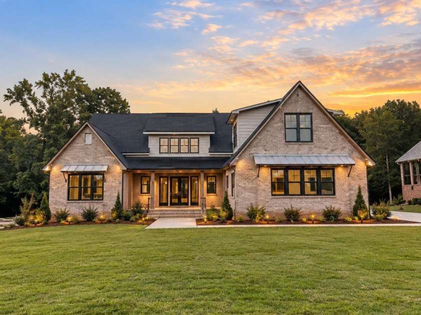 8503 Rolling Fields Road, Charlotte, NC 28227.  MLS# CAR4398090, YatesRealty ID 33863. Digital Image Similar