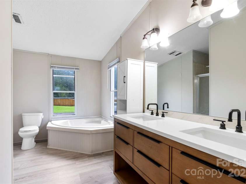 5701 Barrier Road, Concord, NC 28025.  MLS# CAR4291749, YatesRealty ID 33864. 