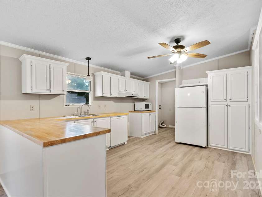 5701 Barrier Road, Concord, NC 28025.  MLS# CAR4291749, YatesRealty ID 33864. 