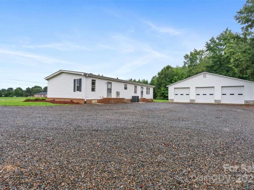 5701 Barrier Road, Concord, NC 28025.  MLS# CAR4291749, YatesRealty ID 33864. 