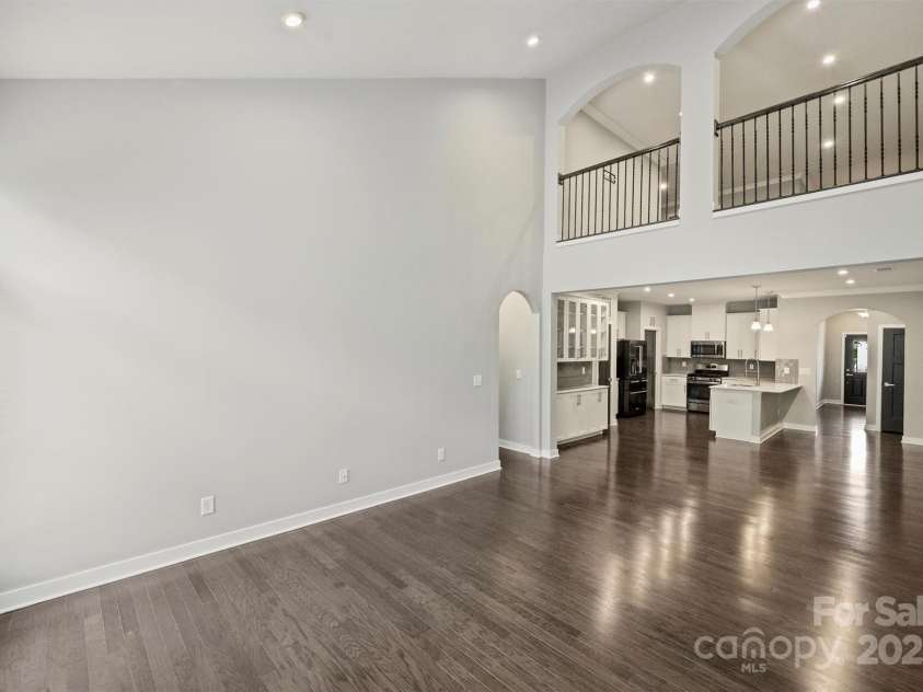 6611 Winterfell Court, Charlotte, NC 28210.  MLS# CAR4290627, YatesRealty ID 33865. 