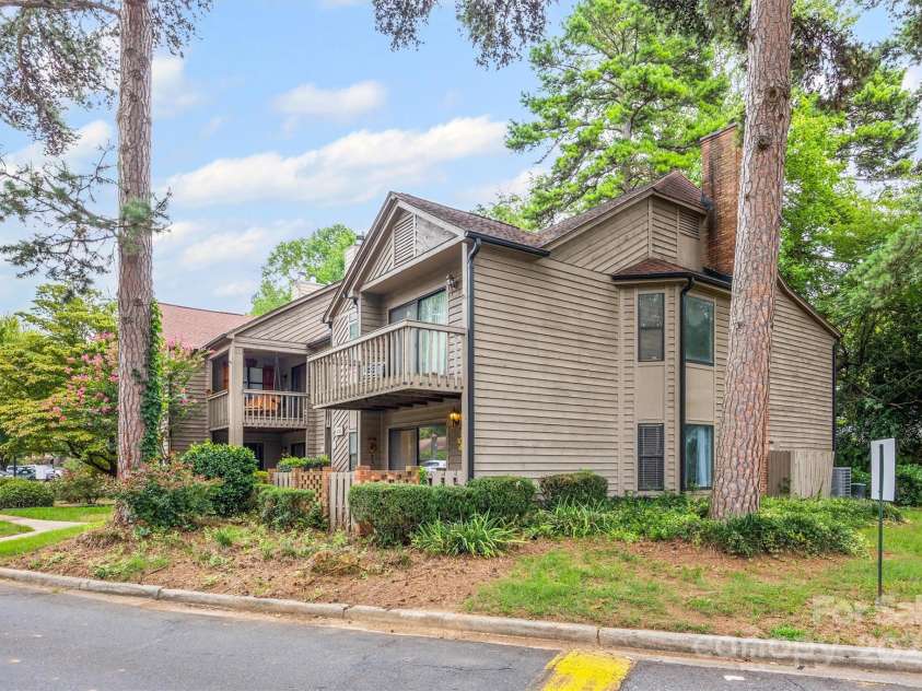 4134 Charlotte Highway, Lake Wylie, SC 29710.  MLS# CAR4291594, YatesRealty ID 33866. 