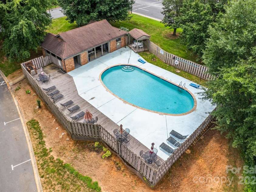 4134 Charlotte Highway, Lake Wylie, SC 29710.  MLS# CAR4291594, YatesRealty ID 33866. 