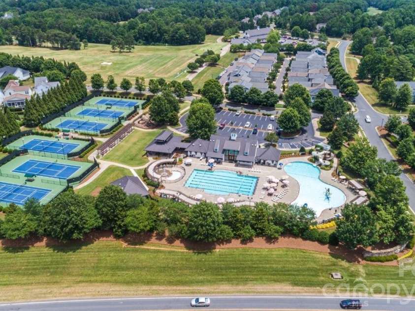 2082 Tatton Hall Road, Fort Mill, SC 29715.  MLS# CAR4389128, YatesRealty ID 33867. 