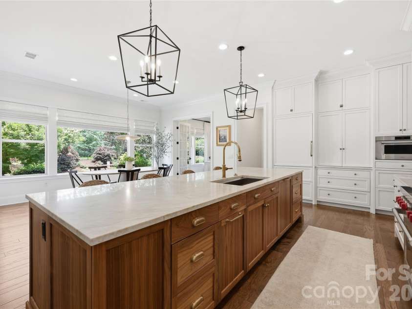 2082 Tatton Hall Road, Fort Mill, SC 29715.  MLS# CAR4389128, YatesRealty ID 33867. 