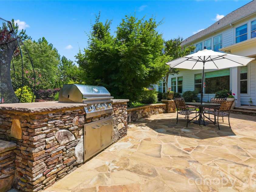 2082 Tatton Hall Road, Fort Mill, SC 29715.  MLS# CAR4389128, YatesRealty ID 33867. 