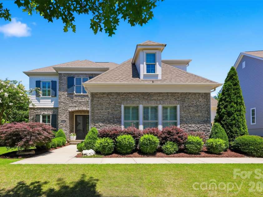 2082 Tatton Hall Road, Fort Mill, SC 29715.  MLS# CAR4389128, YatesRealty ID 33867. 