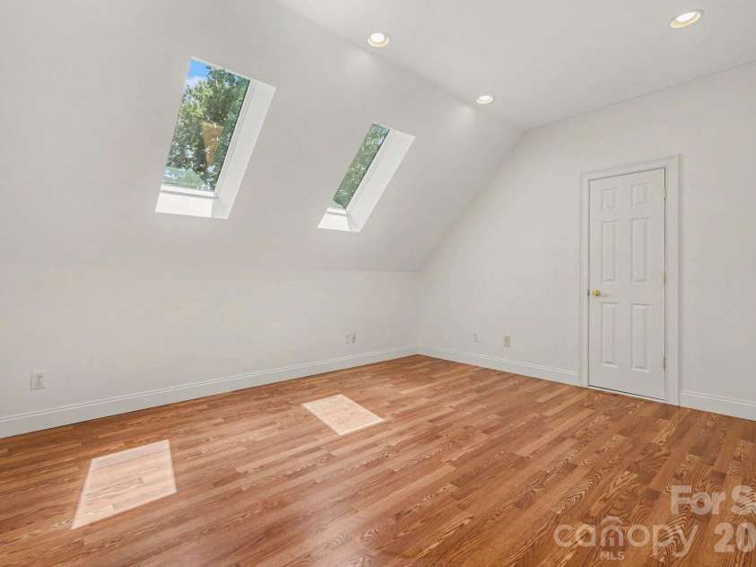12035 Olympic Club Drive, Charlotte, NC 28277.  MLS# CAR4396643, YatesRealty ID 33871. 
