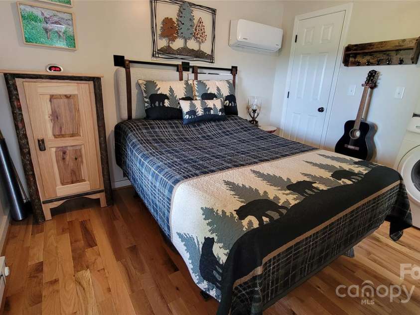 1594 High Valley Way, Lenoir, NC 28645.  MLS# CAR4279297, YatesRealty ID 33874. Primary Bedroom/Laundry