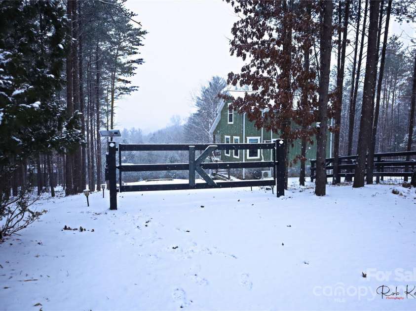 1594 High Valley Way, Lenoir, NC 28645.  MLS# CAR4279297, YatesRealty ID 33874. Wintertime!