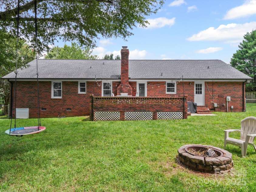 4505 Varner Drive, Monroe, NC 28110.  MLS# CAR4288744, YatesRealty ID 33875. 