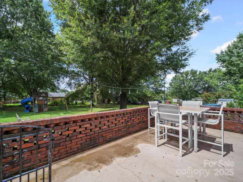 4505 Varner Drive, Monroe, NC 28110.  MLS# CAR4288744, YatesRealty ID 33875. 