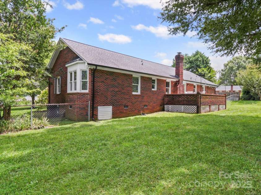 4505 Varner Drive, Monroe, NC 28110.  MLS# CAR4288744, YatesRealty ID 33875. 