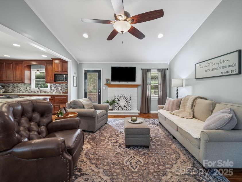 4505 Varner Drive, Monroe, NC 28110.  MLS# CAR4288744, YatesRealty ID 33875. Great Room