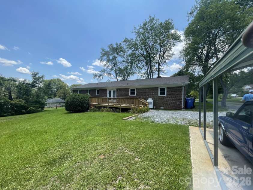 130 Ridgeland Drive, Rutherfordton, NC 28139.  MLS# CAR4398241, YatesRealty ID 33876. 
