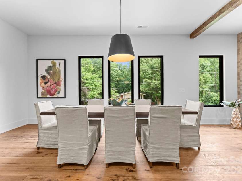 5610 Farmbrook Drive, Charlotte, NC 28210.  MLS# CAR4222657, YatesRealty ID 33876. 