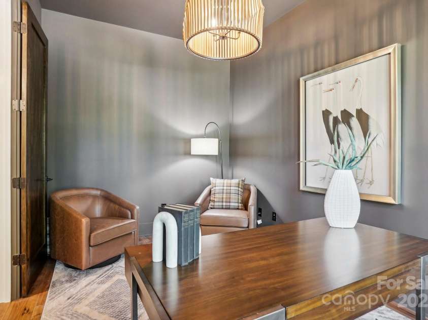 5610 Farmbrook Drive, Charlotte, NC 28210.  MLS# CAR4222657, YatesRealty ID 33876. 