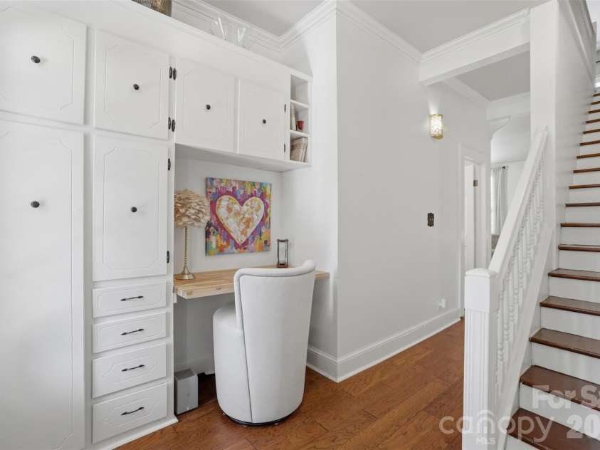 500 Main Avenue, Newton, NC 28658.  MLS# CAR4382838, YatesRealty ID 33877. 