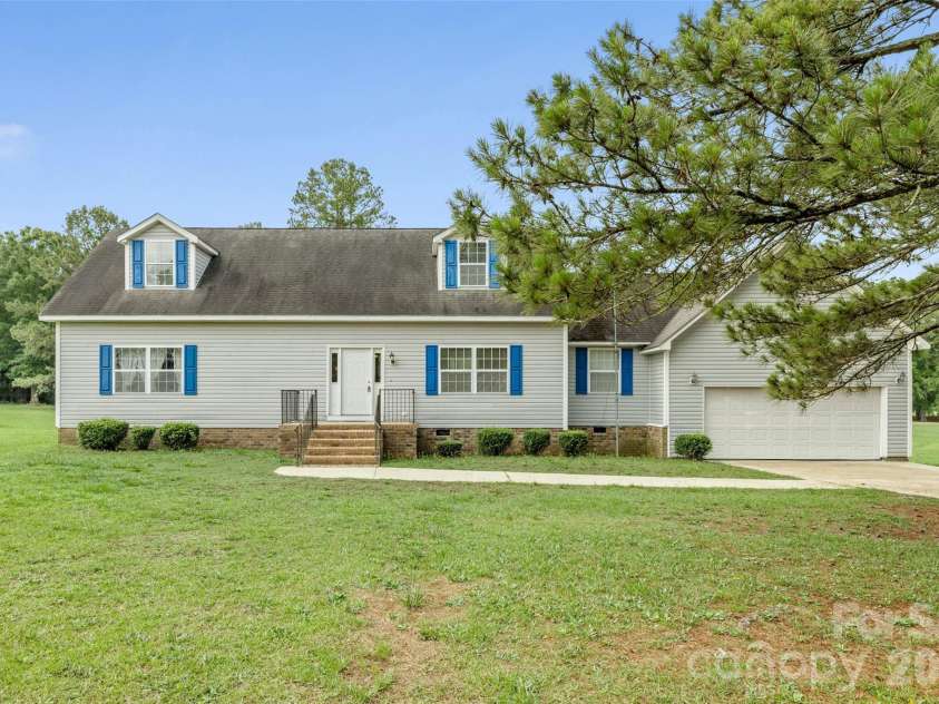 519 Birdie Haven Drive, Chester, SC 29706.  MLS# CAR4387286, YatesRealty ID 33878. 