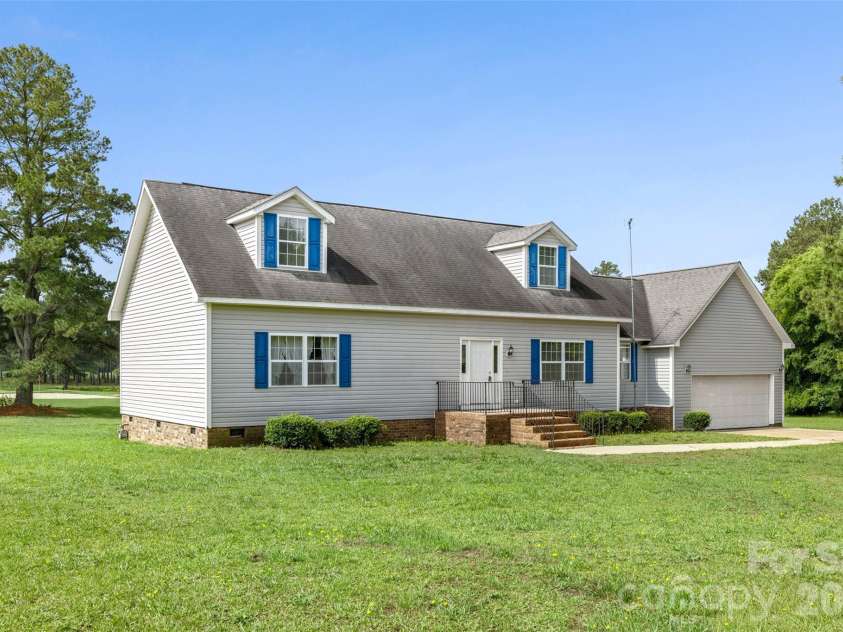 519 Birdie Haven Drive, Chester, SC 29706.  MLS# CAR4387286, YatesRealty ID 33878. 