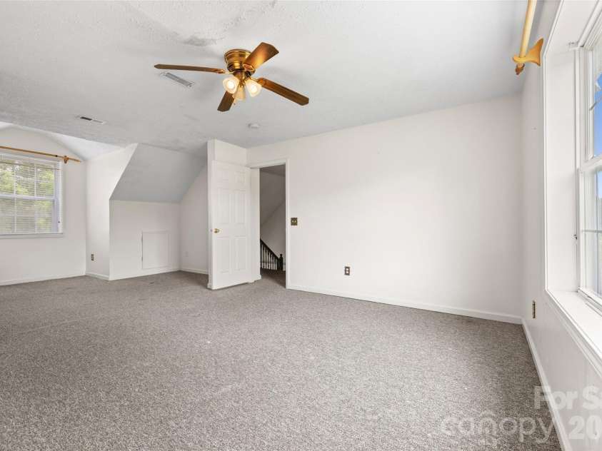 519 Birdie Haven Drive, Chester, SC 29706.  MLS# CAR4387286, YatesRealty ID 33878. 