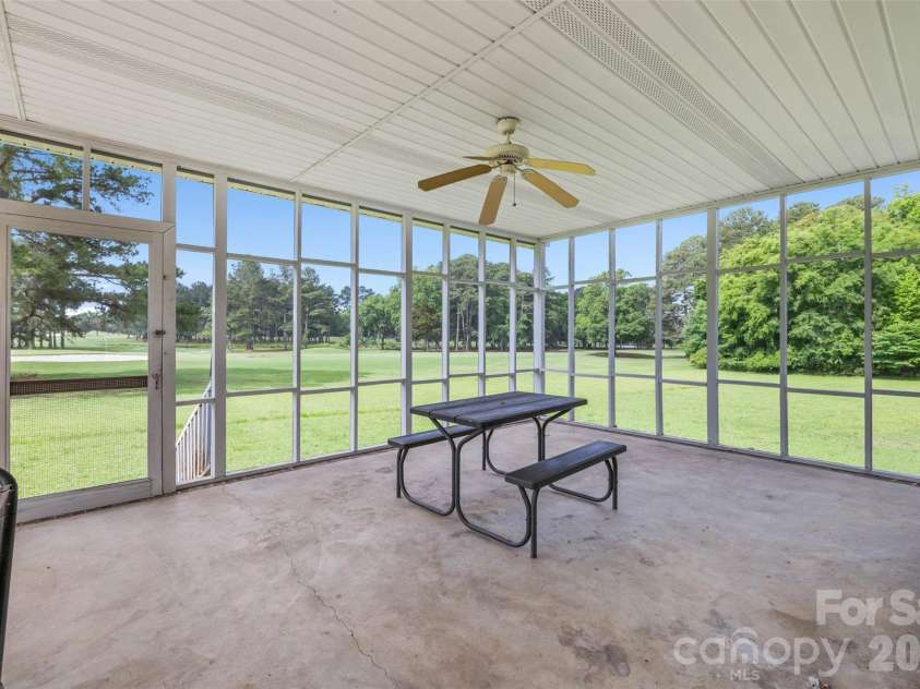 519 Birdie Haven Drive, Chester, SC 29706.  MLS# CAR4387286, YatesRealty ID 33878. 
