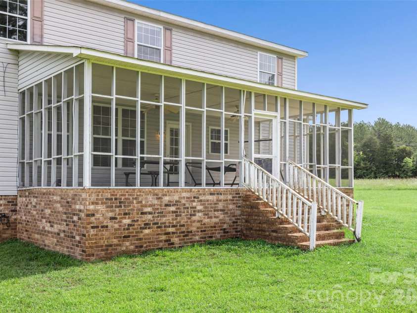 519 Birdie Haven Drive, Chester, SC 29706.  MLS# CAR4387286, YatesRealty ID 33878. 