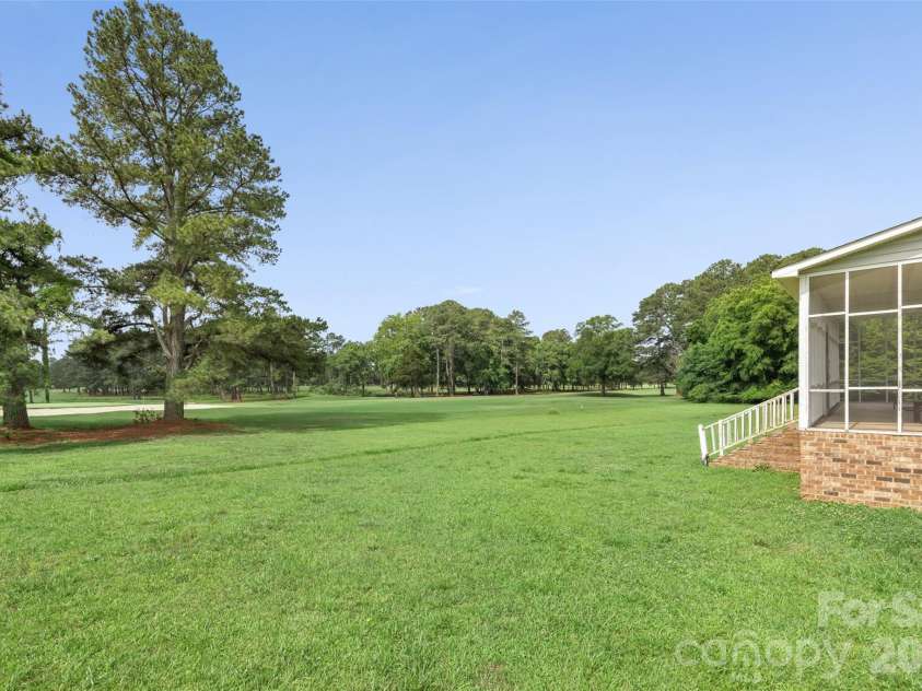 519 Birdie Haven Drive, Chester, SC 29706.  MLS# CAR4387286, YatesRealty ID 33878. 