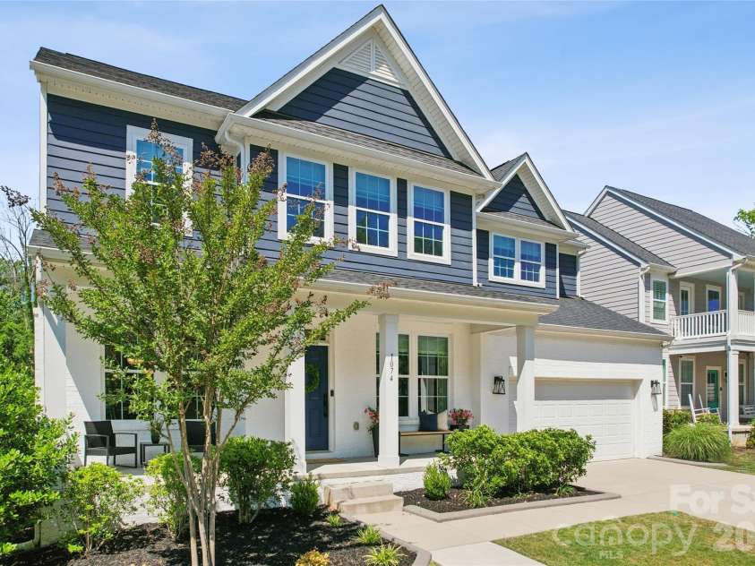 1074 Weir Court, Fort Mill, SC 29708.  MLS# CAR4379381, YatesRealty ID 33879. 