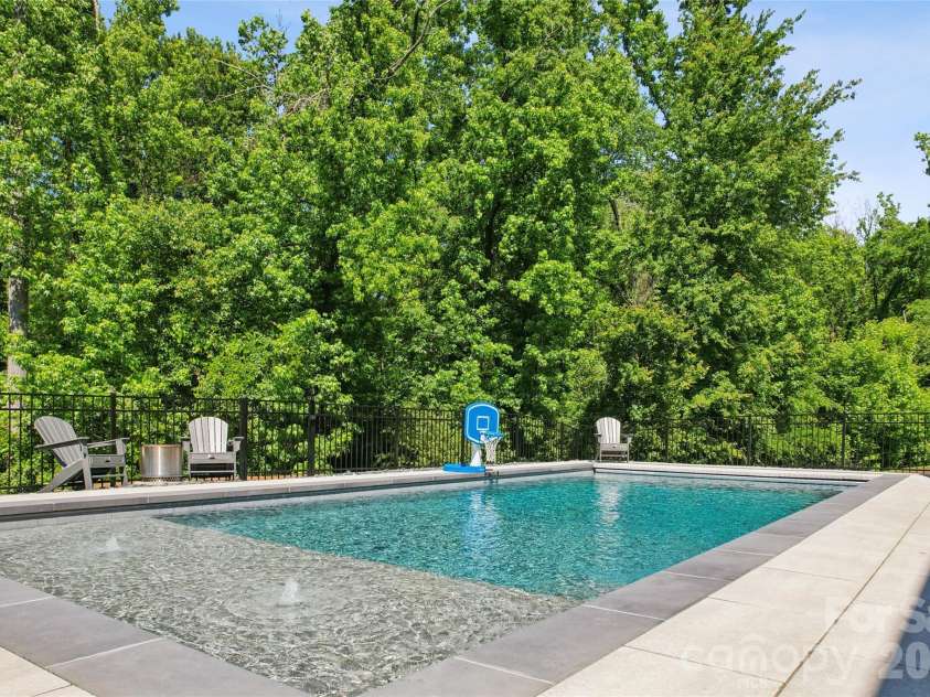 1074 Weir Court, Fort Mill, SC 29708.  MLS# CAR4379381, YatesRealty ID 33879. 