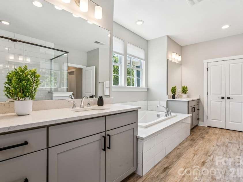 1074 Weir Court, Fort Mill, SC 29708.  MLS# CAR4379381, YatesRealty ID 33879. 