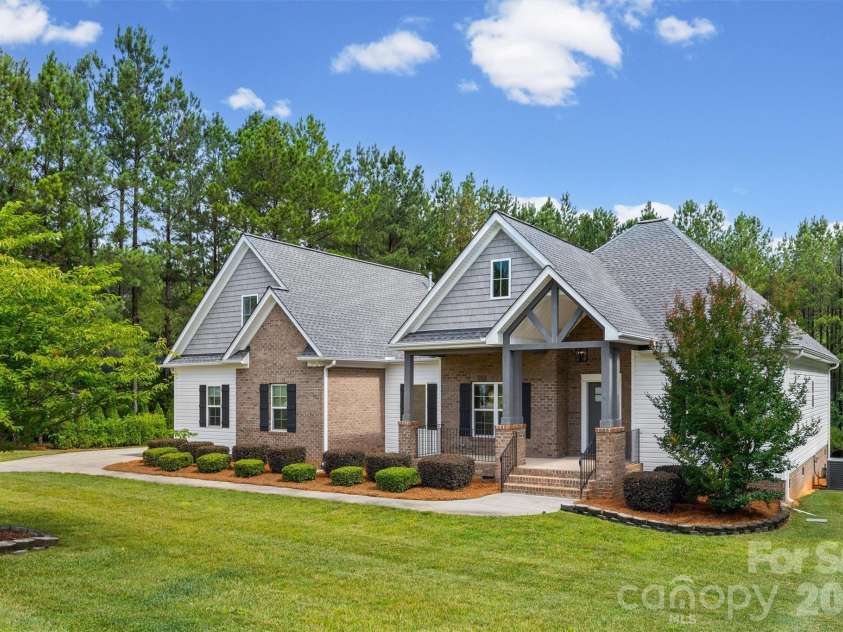 575 Zelkova Street, York, SC 29745.  MLS# CAR4395158, YatesRealty ID 33881. 