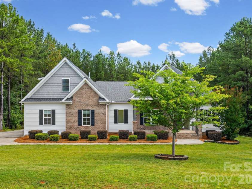 575 Zelkova Street, York, SC 29745.  MLS# CAR4395158, YatesRealty ID 33881. 