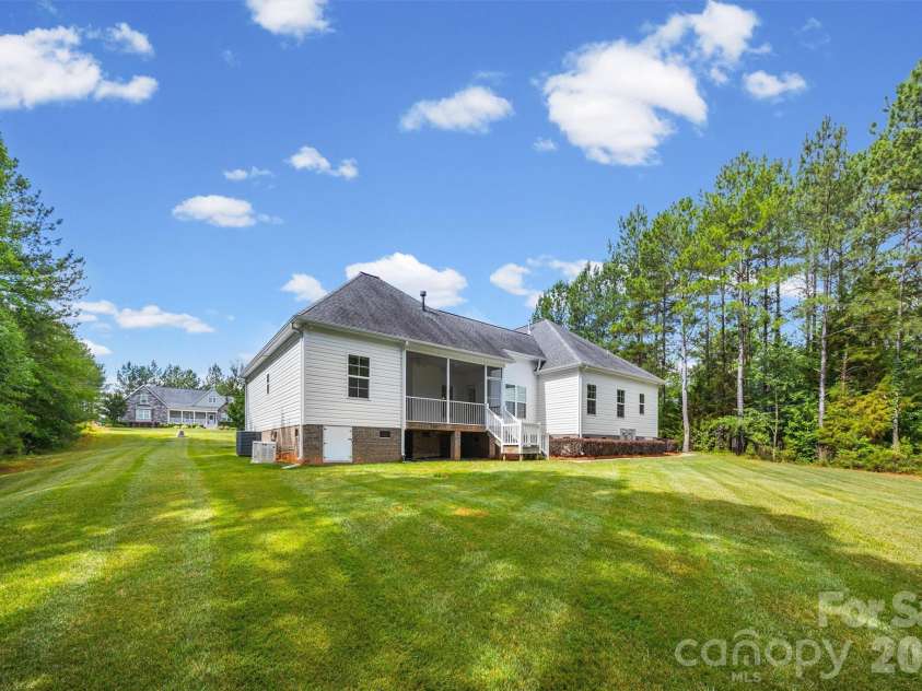 575 Zelkova Street, York, SC 29745.  MLS# CAR4395158, YatesRealty ID 33881. 
