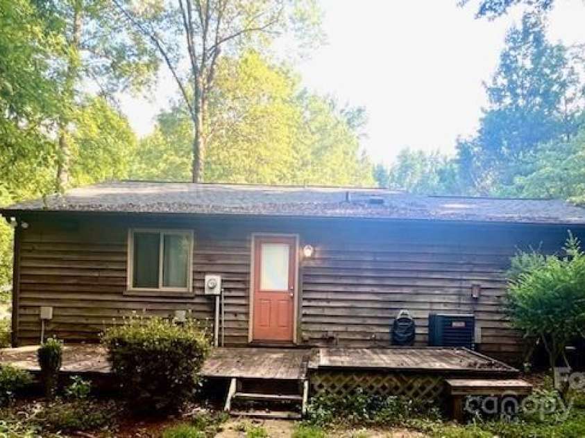 6206 Fringe Tree Drive, Charlotte, NC 28227.  MLS# CAR4293349, YatesRealty ID 33881. 