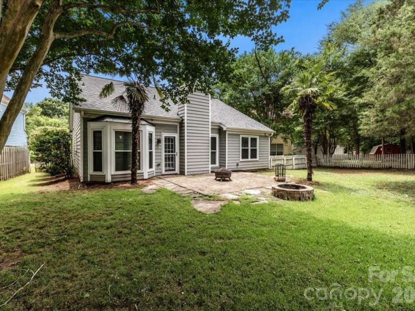 12010 Millingport Place, Charlotte, NC 28273.  MLS# CAR4393615, YatesRealty ID 33882. Back Yard
