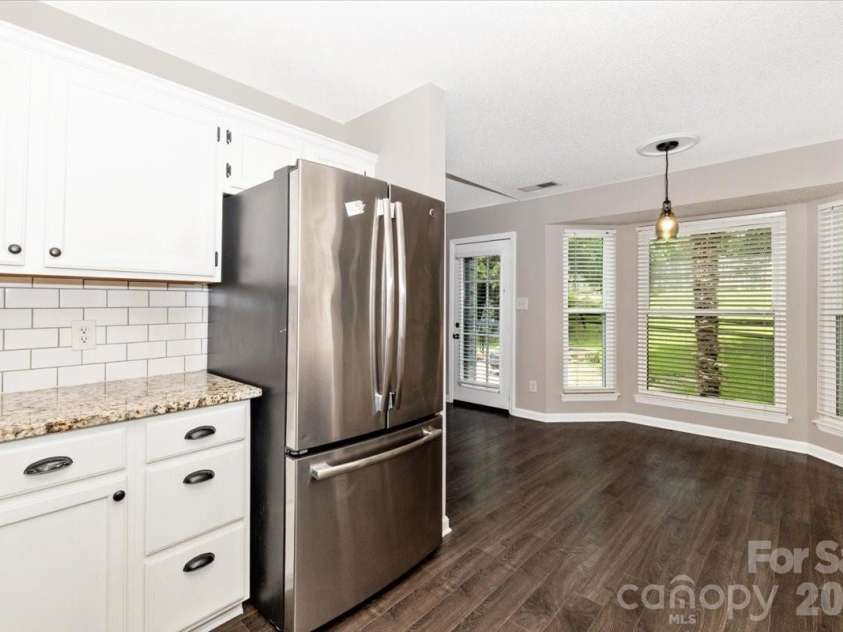 12010 Millingport Place, Charlotte, NC 28273.  MLS# CAR4393615, YatesRealty ID 33882. Kitchen