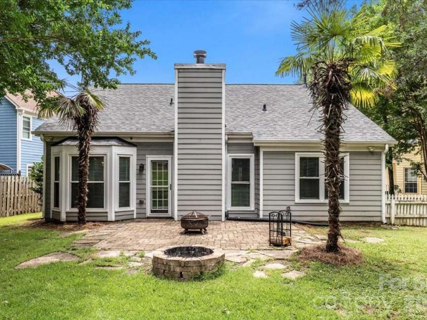 12010 Millingport Place, Charlotte, NC 28273.  MLS# CAR4393615, YatesRealty ID 33882. Large Backyard