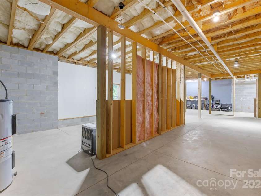 300 Hidden Creek Drive, Shelby, NC 28152.  MLS# CAR4282903, YatesRealty ID 33882. 