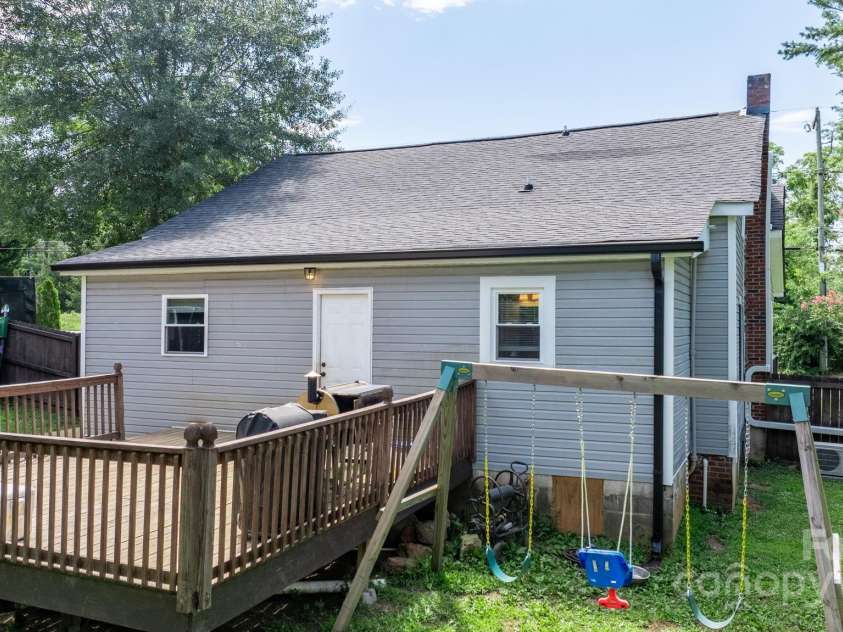 126 Huss Avenue, Hudson, NC 28638.  MLS# CAR4282217, YatesRealty ID 33883. 