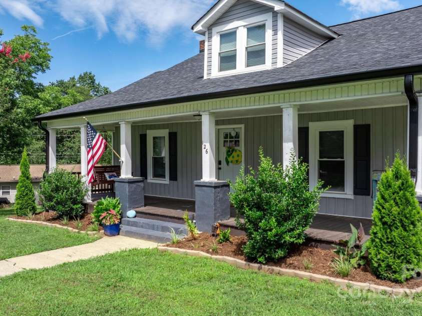 126 Huss Avenue, Hudson, NC 28638.  MLS# CAR4282217, YatesRealty ID 33883. 