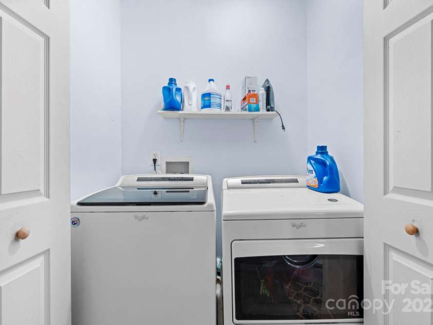 126 Huss Avenue, Hudson, NC 28638.  MLS# CAR4282217, YatesRealty ID 33883. 