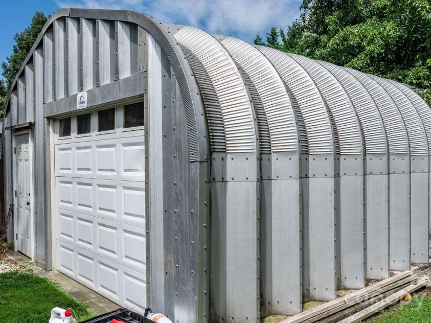 126 Huss Avenue, Hudson, NC 28638.  MLS# CAR4282217, YatesRealty ID 33883. 