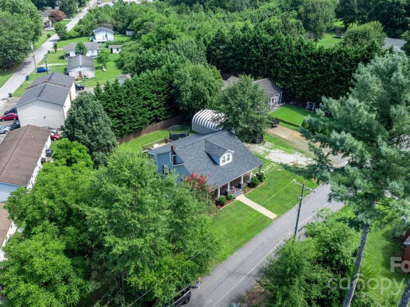 126 Huss Avenue, Hudson, NC 28638.  MLS# CAR4282217, YatesRealty ID 33883. 